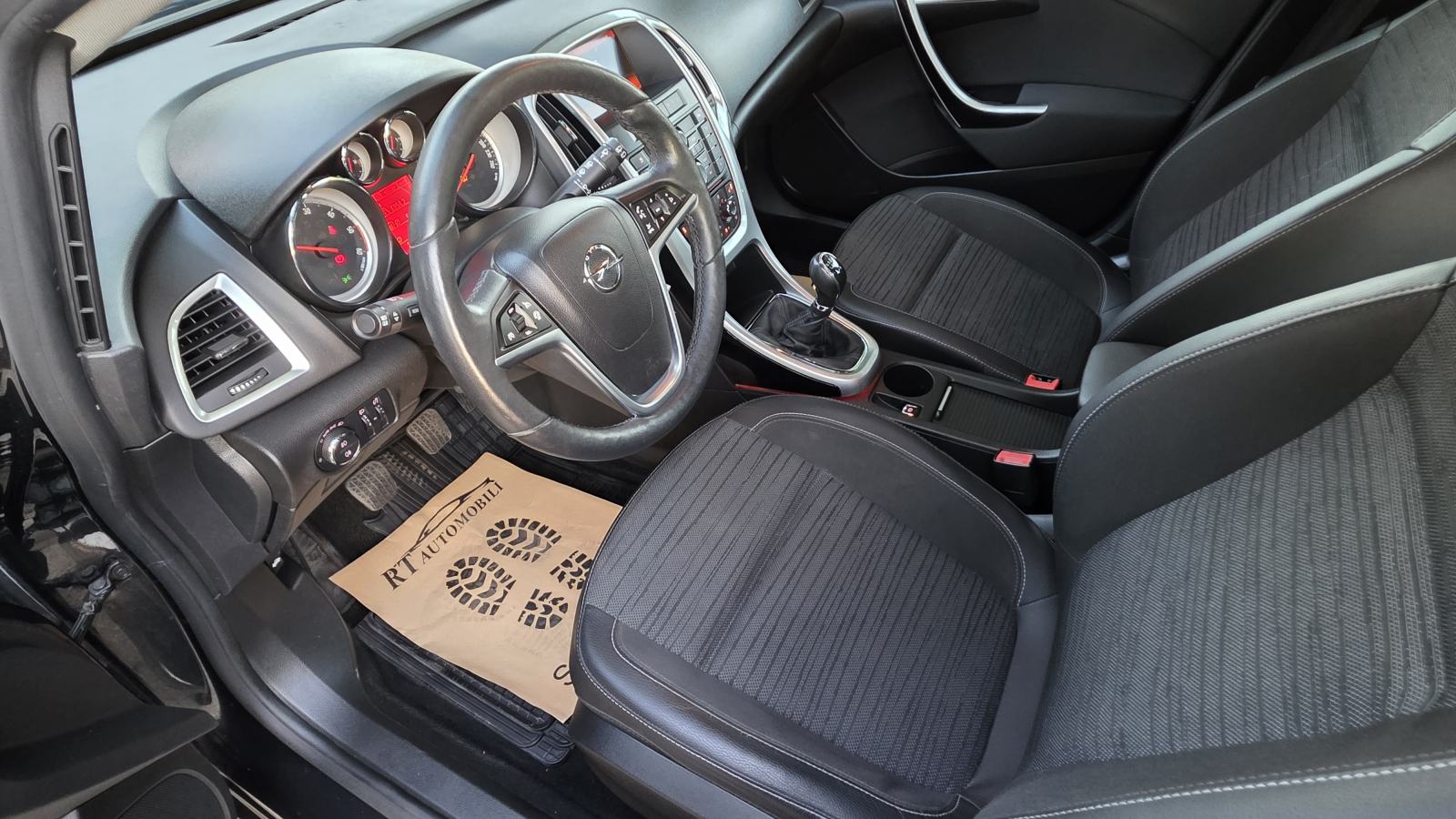 Opel Astra Karavan 1,6 CDTI, 1vl, 141 TKM, servisna, klima, TOP STANJE, fotografija 15