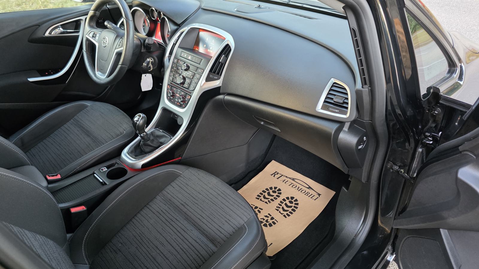 Opel Astra Karavan 1,6 CDTI, 1vl, 141 TKM, servisna, klima, TOP STANJE, fotografija 13