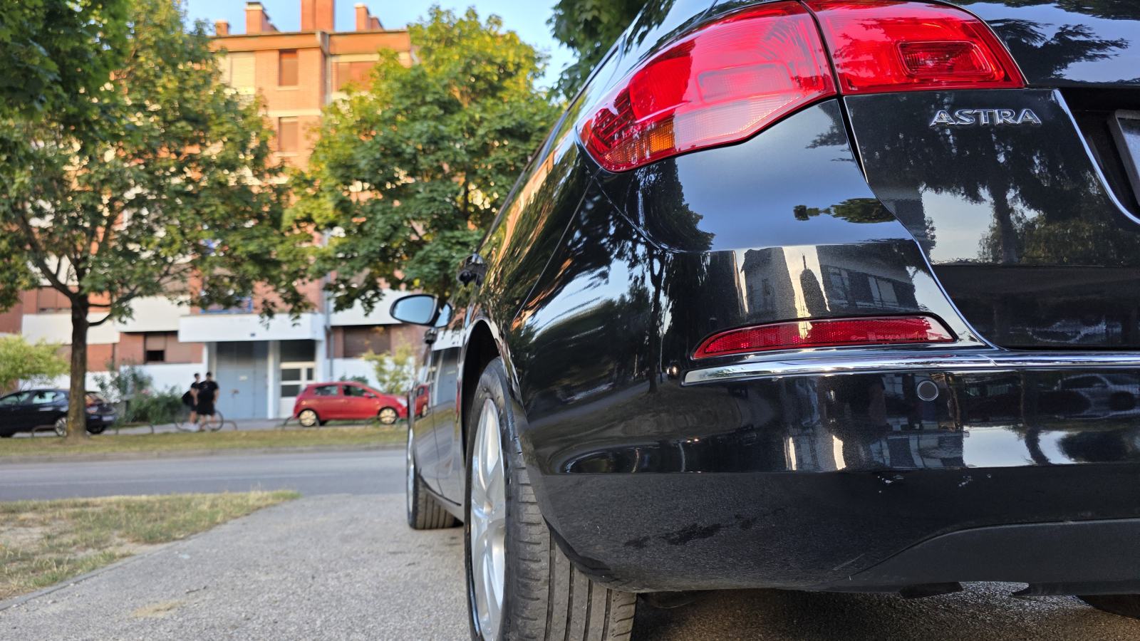Opel Astra Karavan 1,6 CDTI, 1vl, 141 TKM, servisna, klima, TOP STANJE, fotografija 8