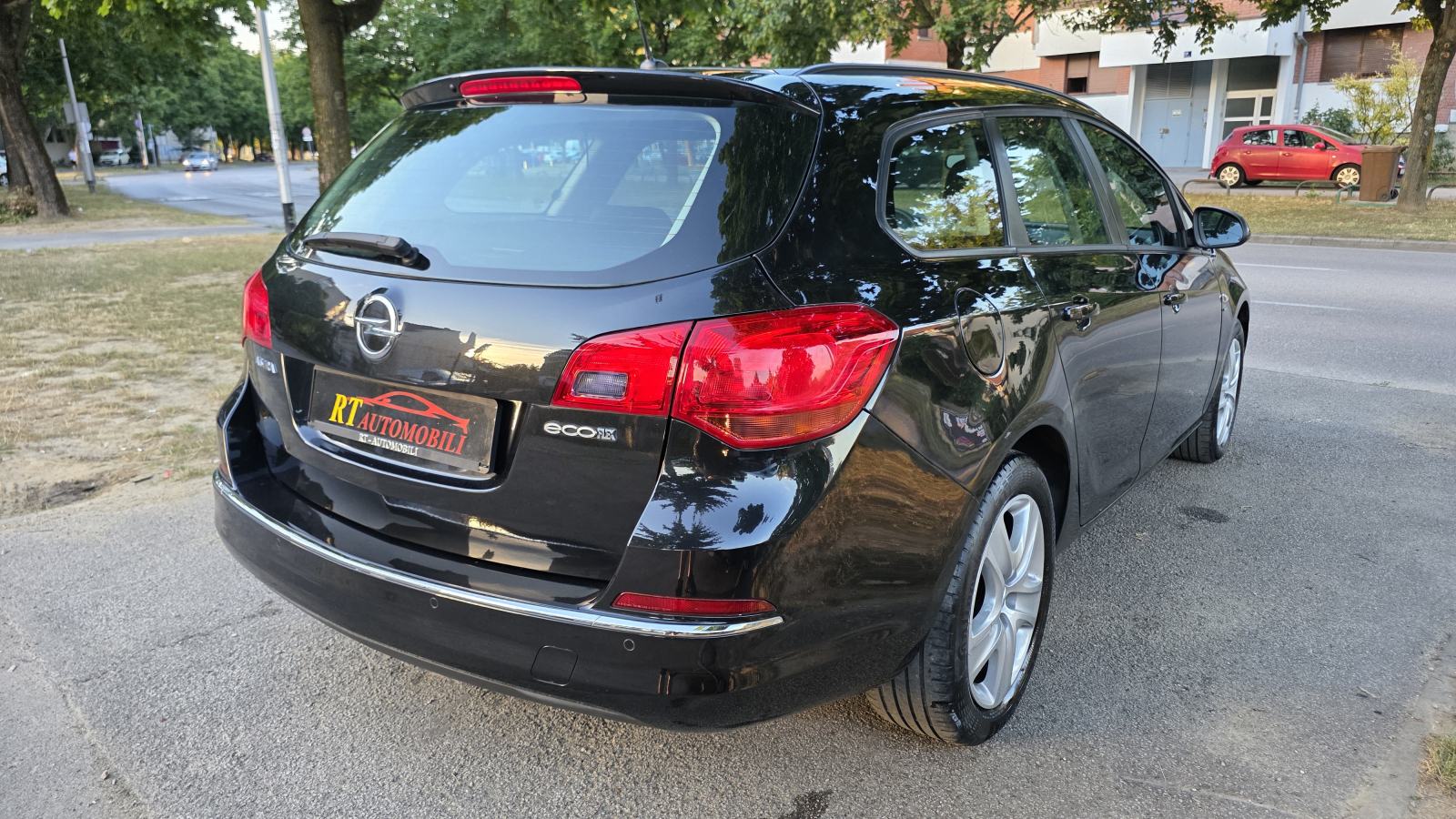 Opel Astra Karavan 1,6 CDTI, 1vl, 141 TKM, servisna, klima, TOP STANJE, fotografija 7