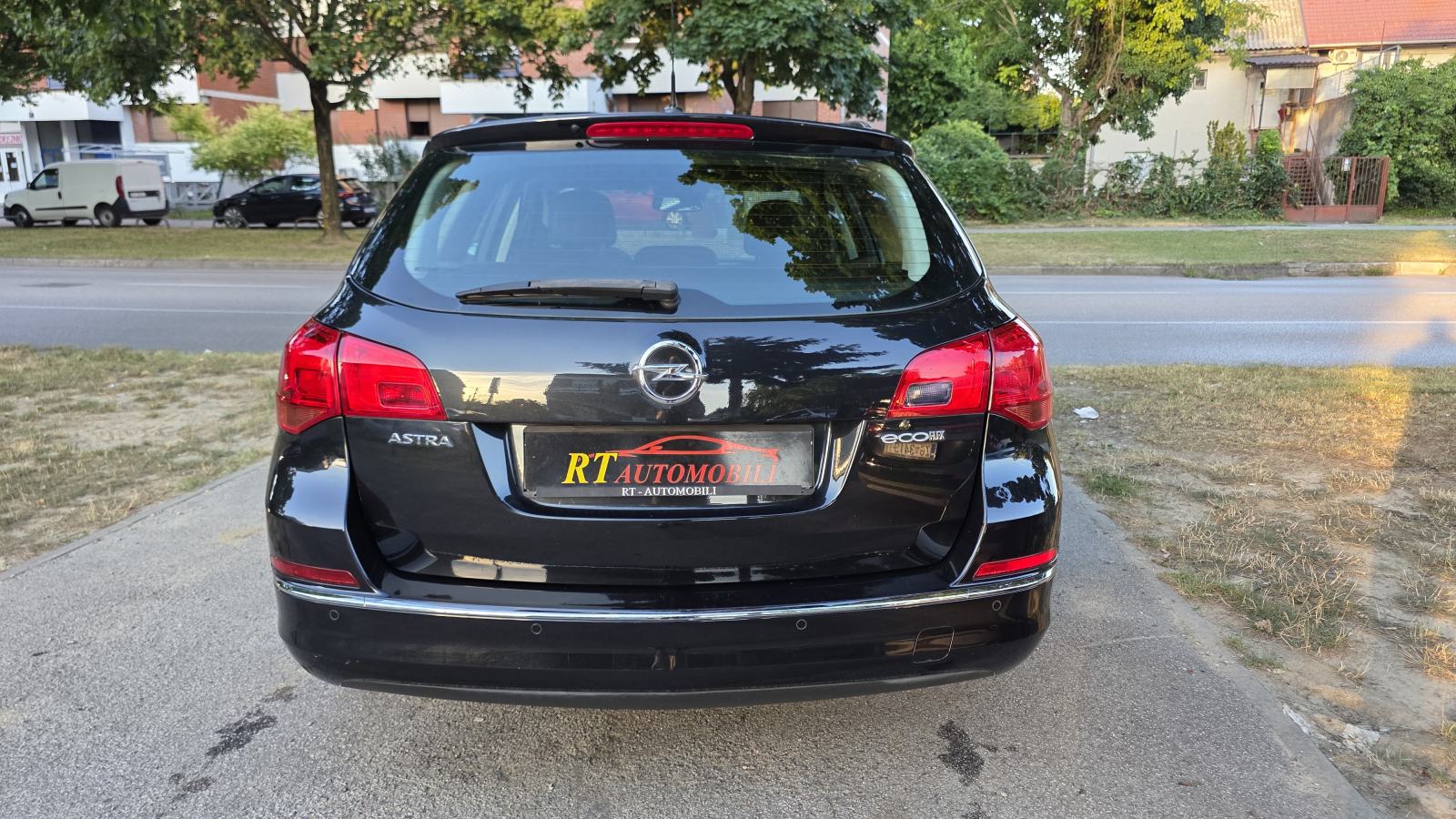 Opel Astra Karavan 1,6 CDTI, 1vl, 141 TKM, servisna, klima, TOP STANJE, fotografija 6