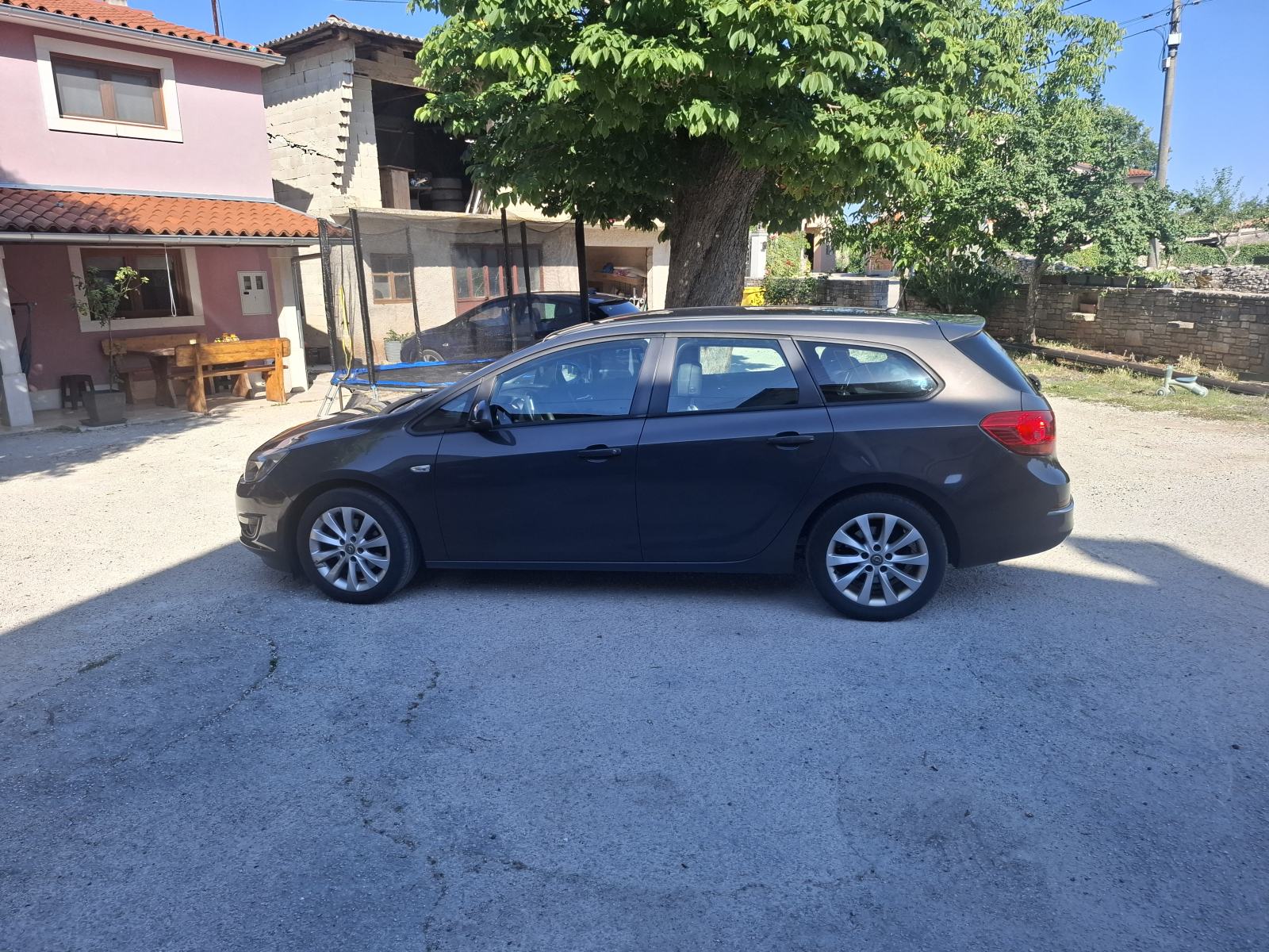 Opel Astra Karavan 1.6 CDTI,1vl,145000km, fotografija 4