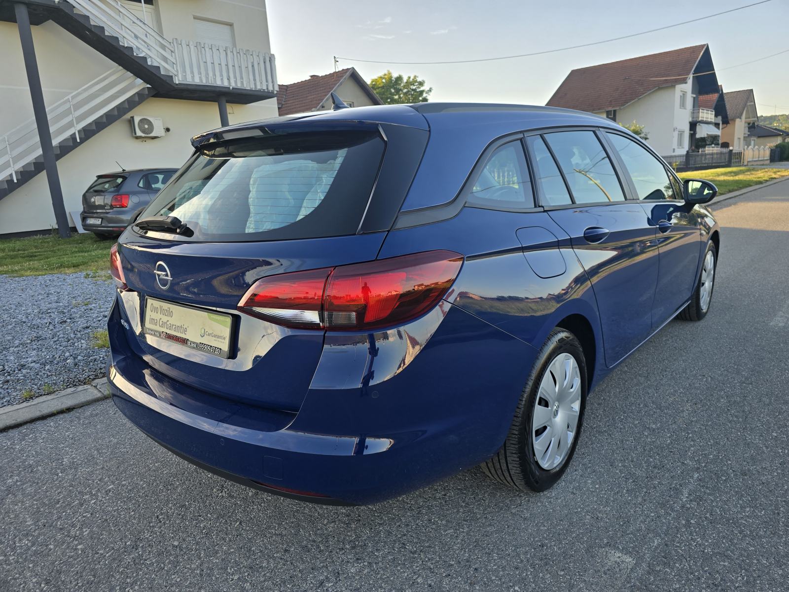Opel Astra Karavan 1.6 CDTI-2020gd.md-NAVIGACIJA-xenon,6brzina,KARTICE, fotografija 6