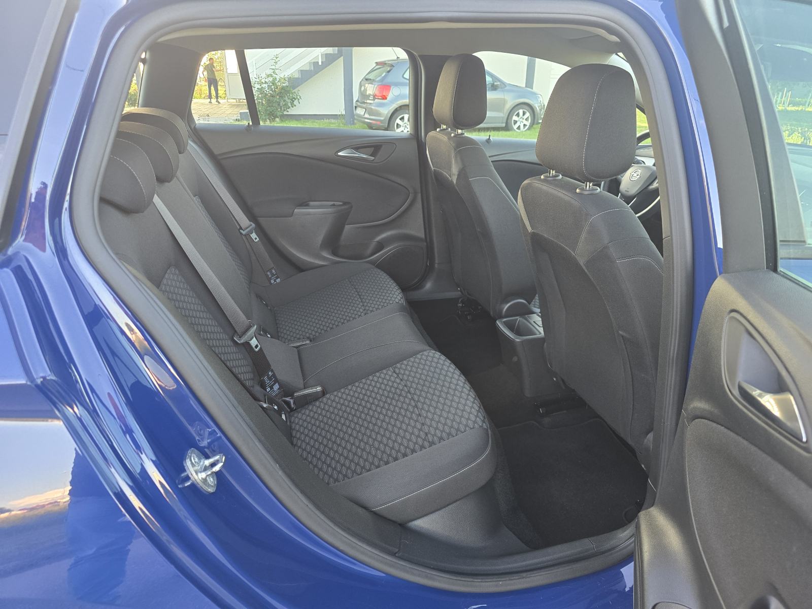 Opel Astra Karavan 1.6 CDTI-2020gd.md-NAVIGACIJA-xenon,6brzina,KARTICE, fotografija 19