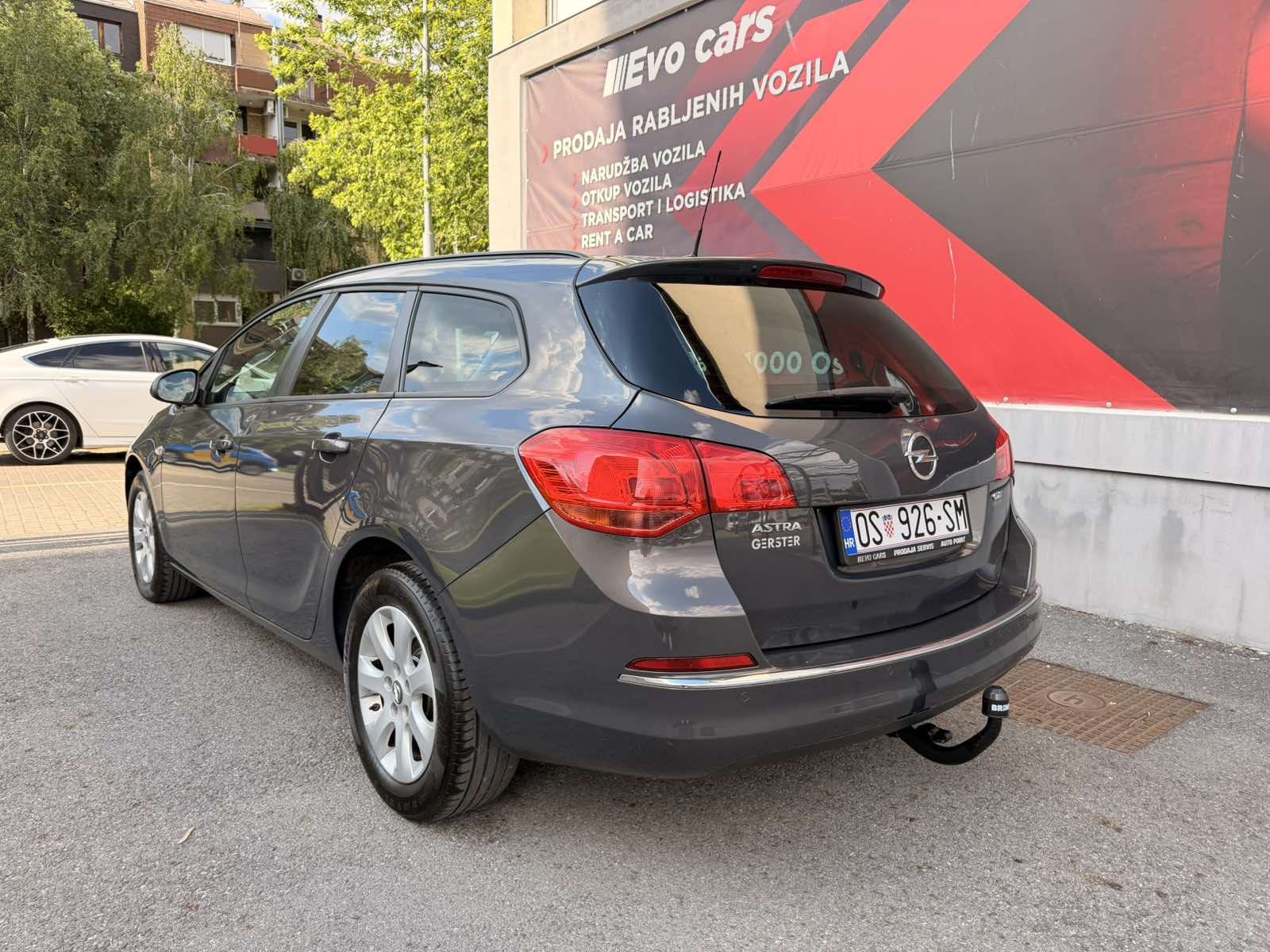 Opel Astra Karavan 1,6 CDTI KLIMA ALU -REG 03/2027, fotografija 6