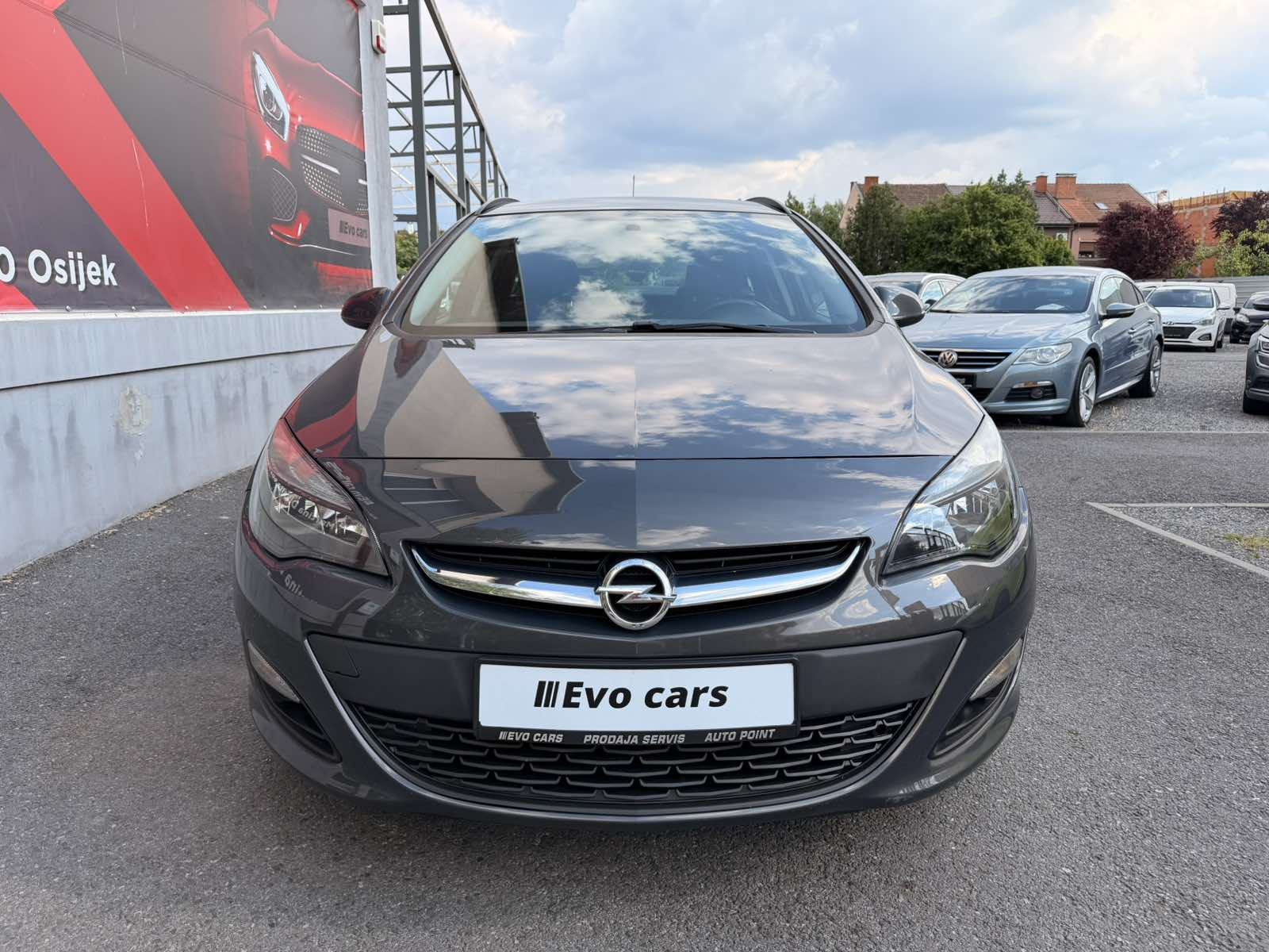 Opel Astra Karavan 1,6 CDTI KLIMA ALU -REG 03/2027, fotografija 2