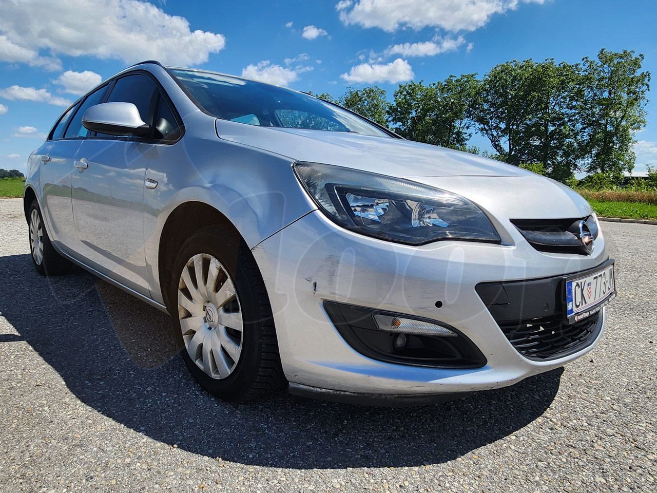 Opel Astra Karavan 1,6 CDTI NAVI (plaćanje do 36 rata), fotografija 2