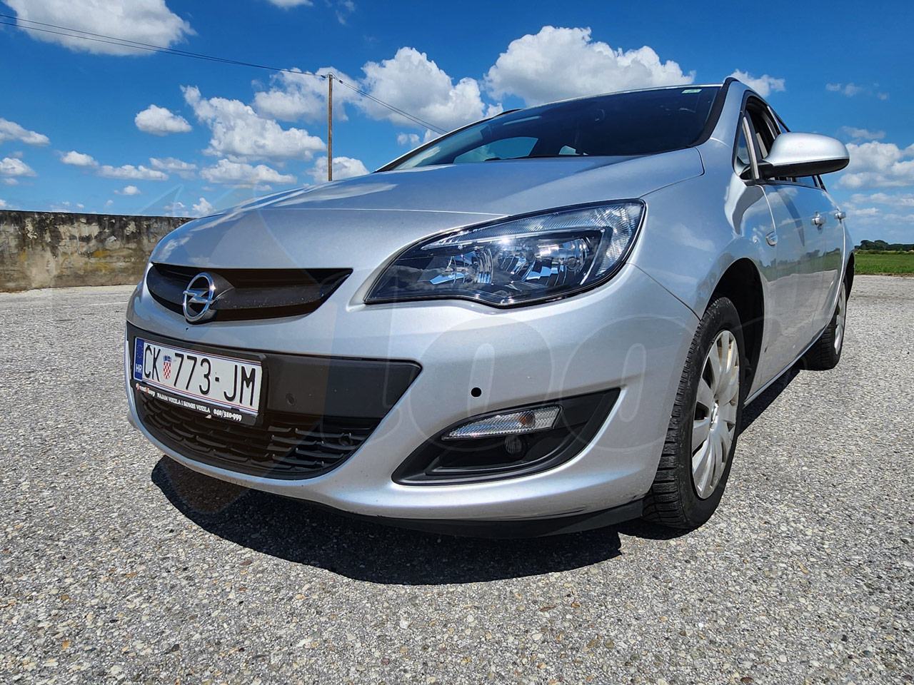 Opel Astra Karavan 1,6 CDTI NAVI (plaćanje do 36 rata), fotografija 4
