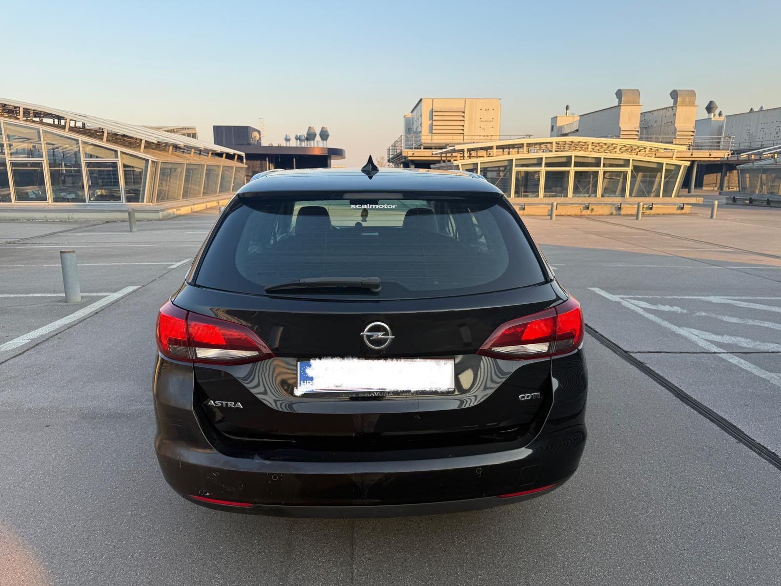 Opel Astra Karavan 1,6 CDTI*Reg.god dana 08/2027*Navi*Klima*, fotografija 6