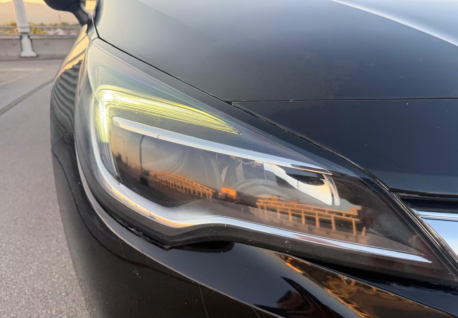 Opel Astra Karavan 1,6 CDTI*Reg.god dana 08/2027*Navi*Klima*, fotografija 17