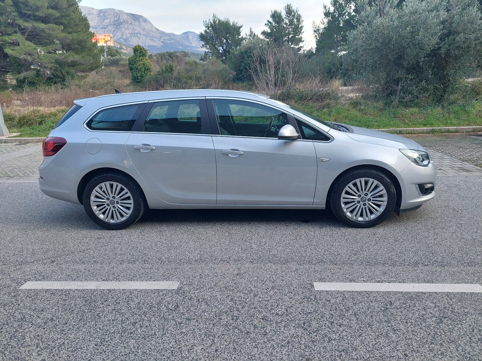 Opel Astra Karavan 1.6 CDTI, fotografija 5
