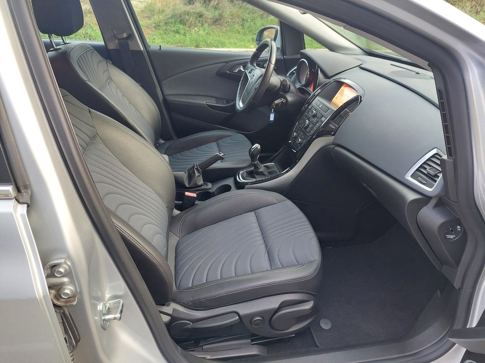 Opel Astra Karavan 1.6 CDTI, fotografija 15