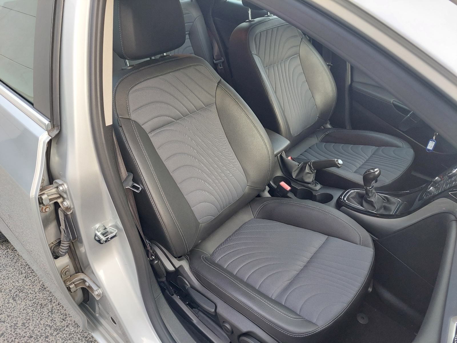 Opel Astra Karavan 1.6 CDTI, fotografija 18