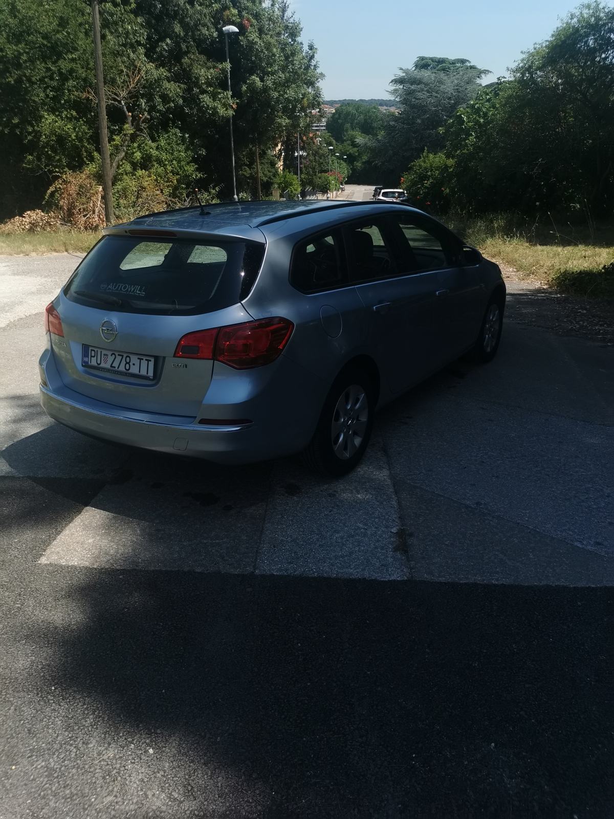 Opel Astra Karavan 1,6 CDTI, fotografija 6