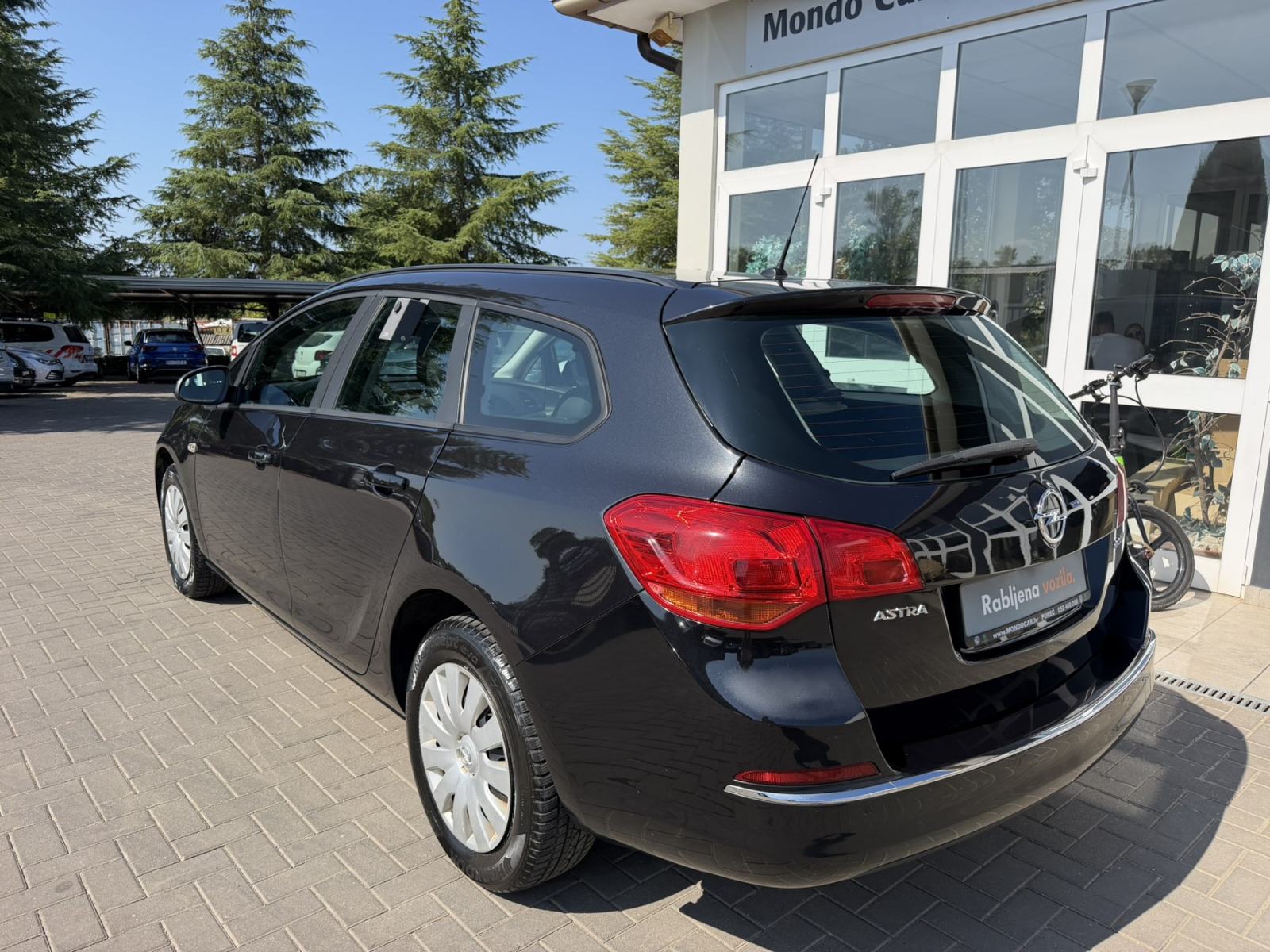 Opel Astra Karavan 1,6 CDTI, pogled izvana - slika 3