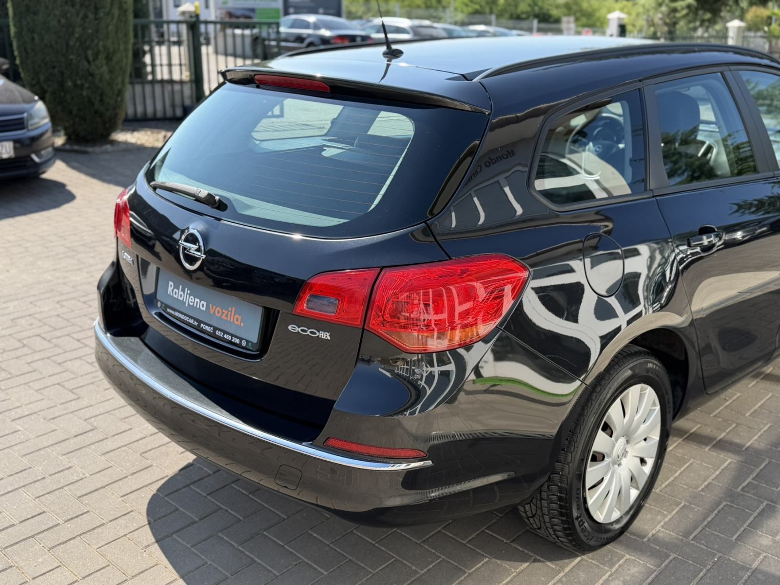 Opel Astra Karavan 1,6 CDTI, fotografija 6