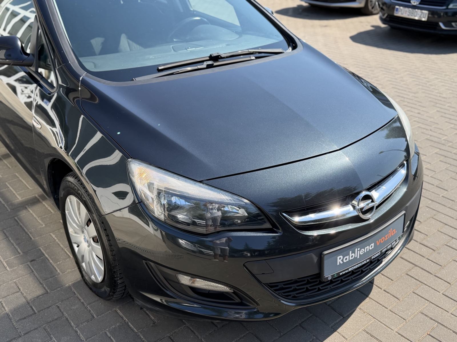 Opel Astra Karavan 1,6 CDTI, fotografija 7