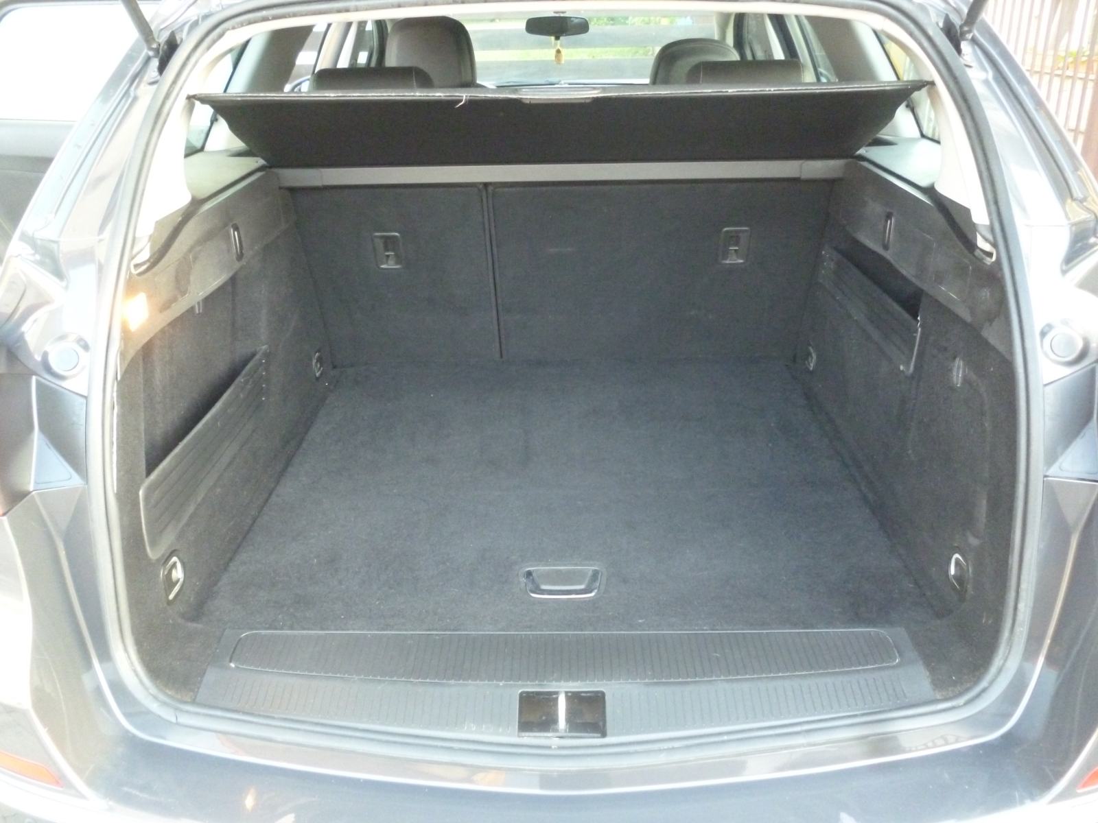 Opel Astra Karavan 1,6 CDTI, fotografija 15