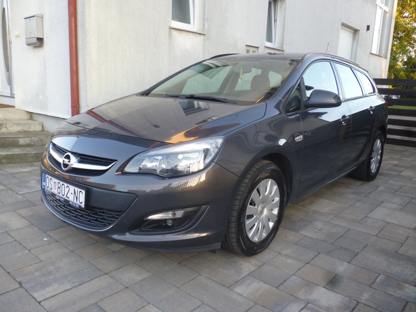 Opel Astra Karavan 1,6 CDTI, fotografija 20