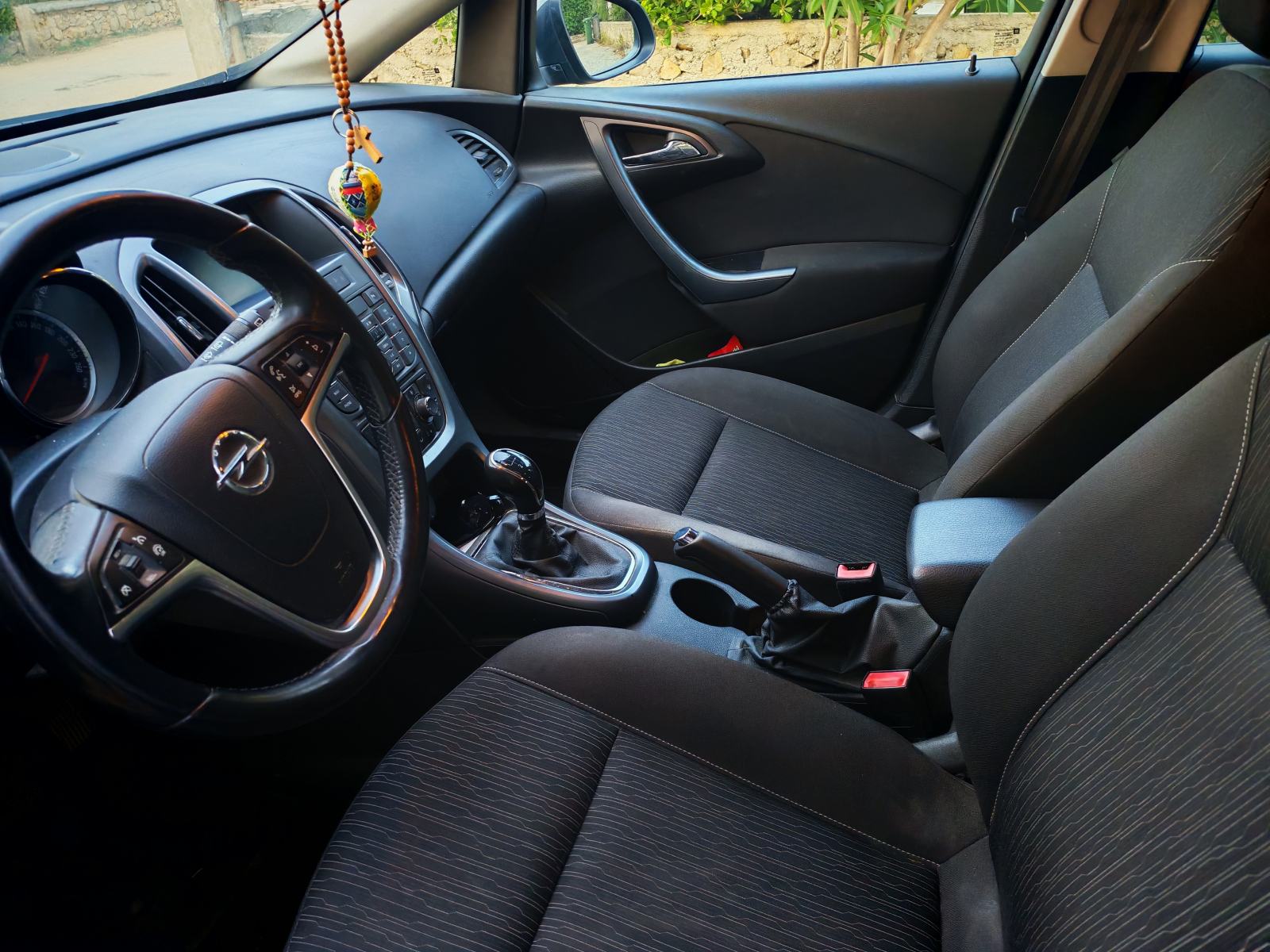 Opel Astra Karavan 1,6 CDTI, fotografija 11