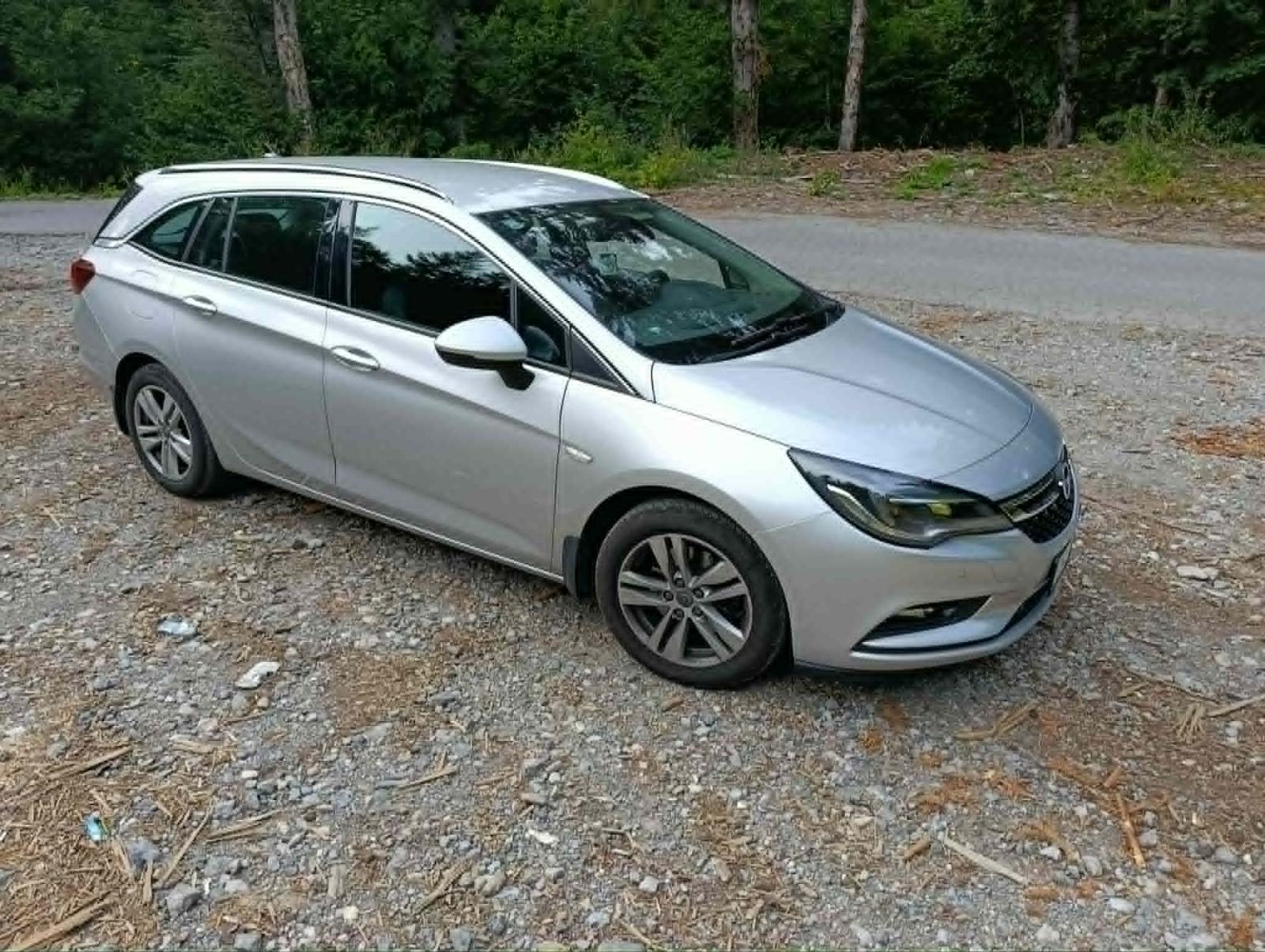 Opel Astra Karavan Sport Tourer 1,6, fotografija 9