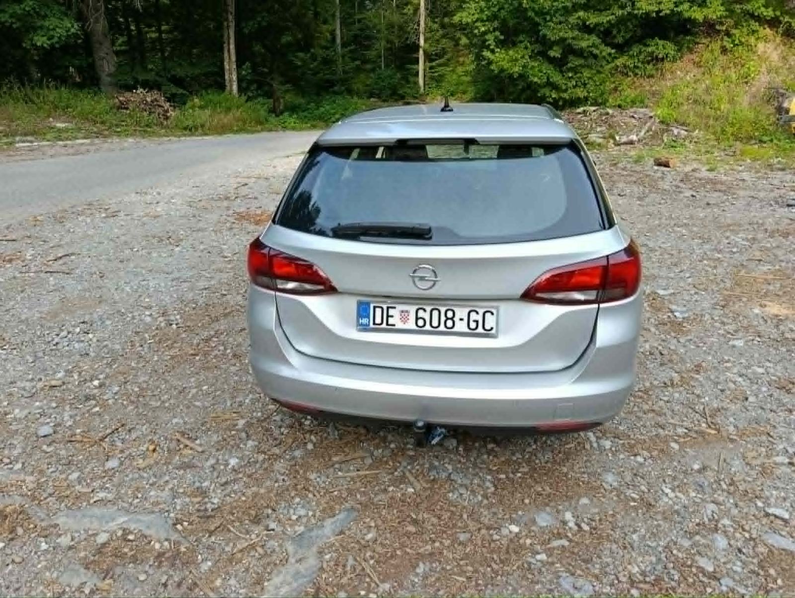Opel Astra Karavan Sport Tourer 1,6, fotografija 10