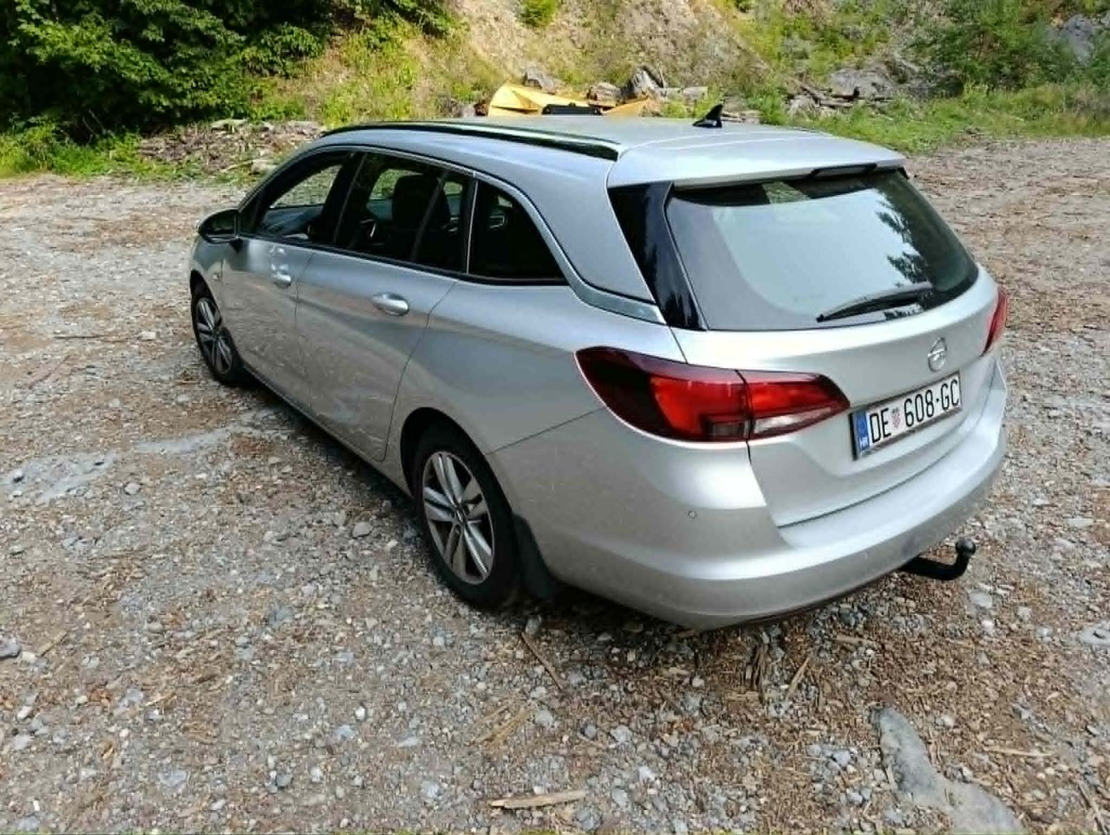 Opel Astra Karavan Sport Tourer 1,6, fotografija 11