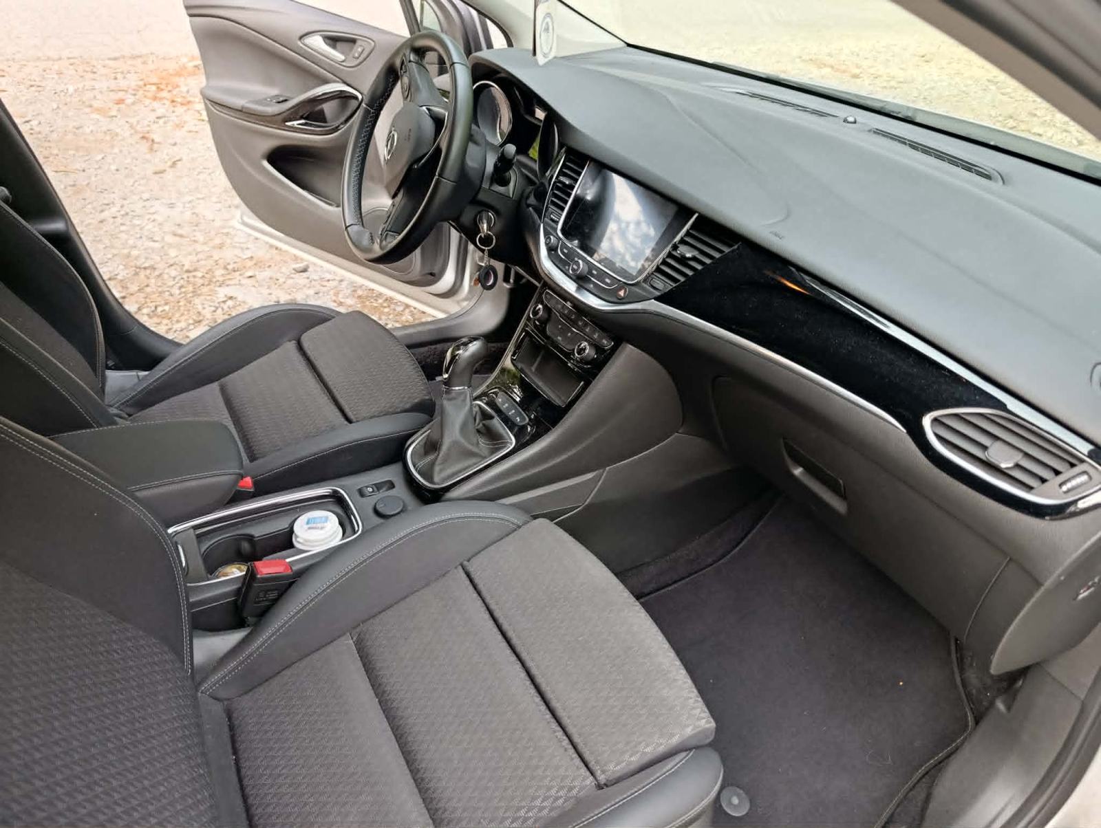 Opel Astra Karavan Sport Tourer 1,6, fotografija 13