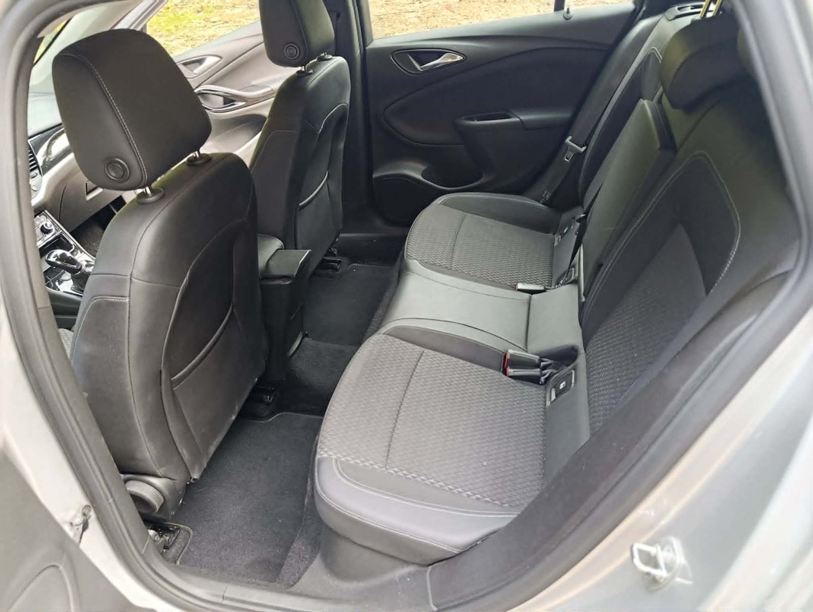 Opel Astra Karavan Sport Tourer 1,6, fotografija 16