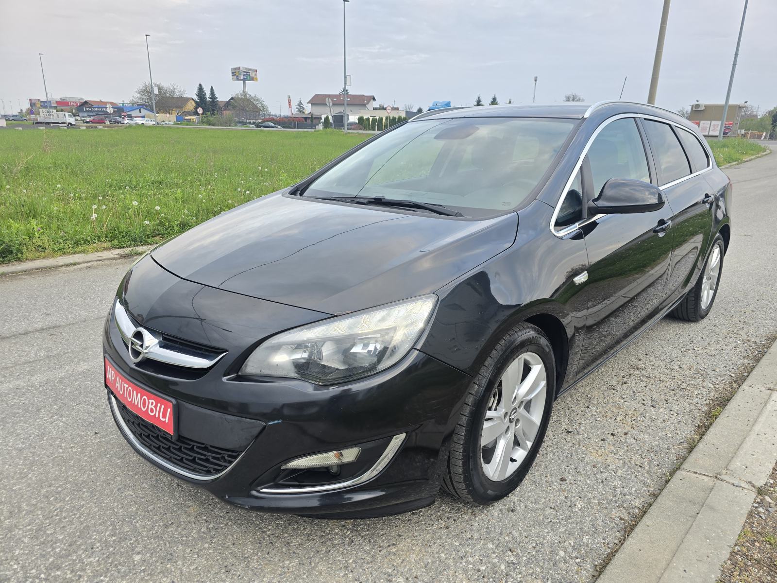 Opel Astra Karavan 1,7 CDTI-2015gd.md-NAVIGACIJA-klima,alu,kuka,KARTIC, fotografija 2