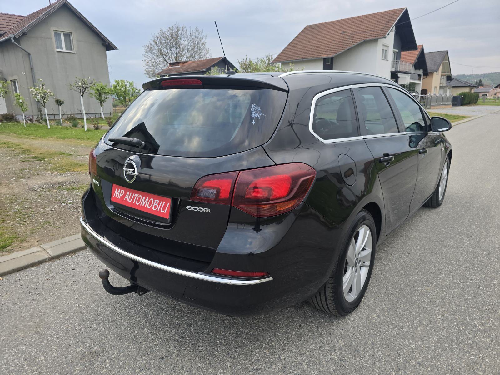 Opel Astra Karavan 1,7 CDTI-2015gd.md-NAVIGACIJA-klima,alu,kuka,KARTIC, fotografija 6