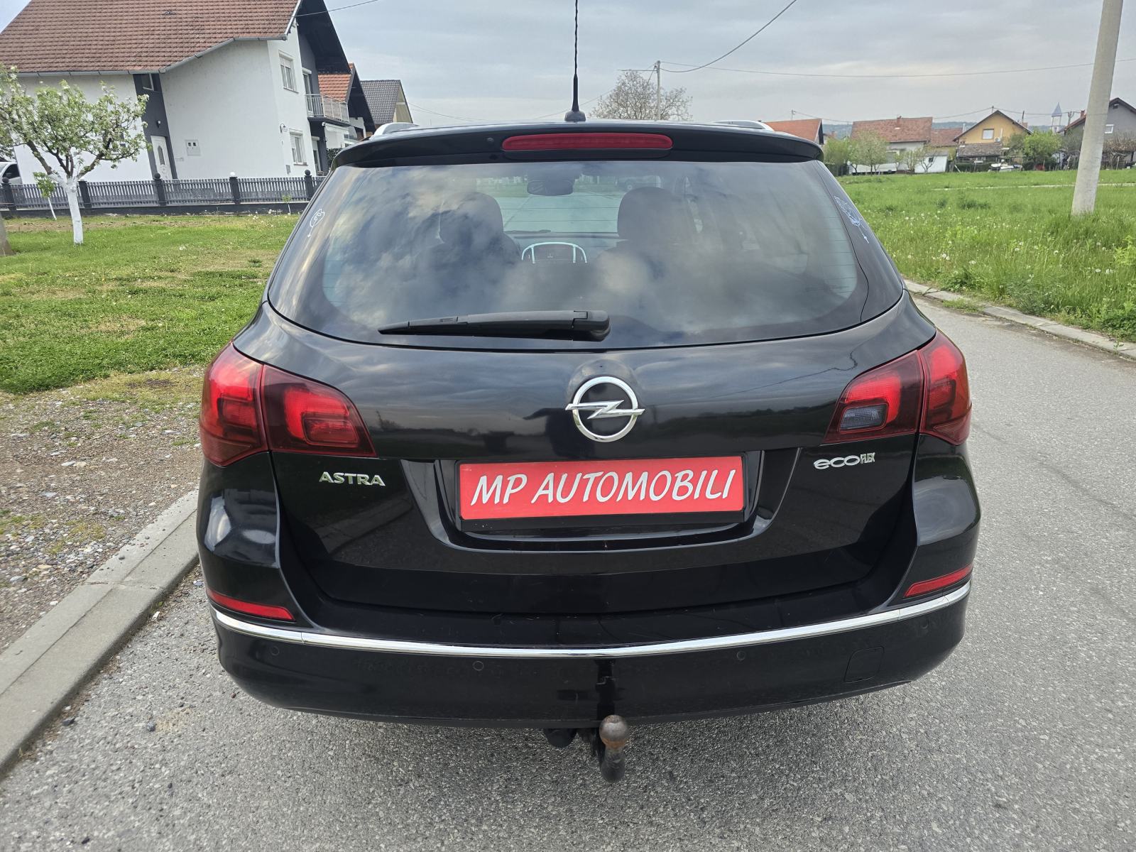 Opel Astra Karavan 1,7 CDTI-2015gd.md-NAVIGACIJA-klima,alu,kuka,KARTIC, fotografija 7