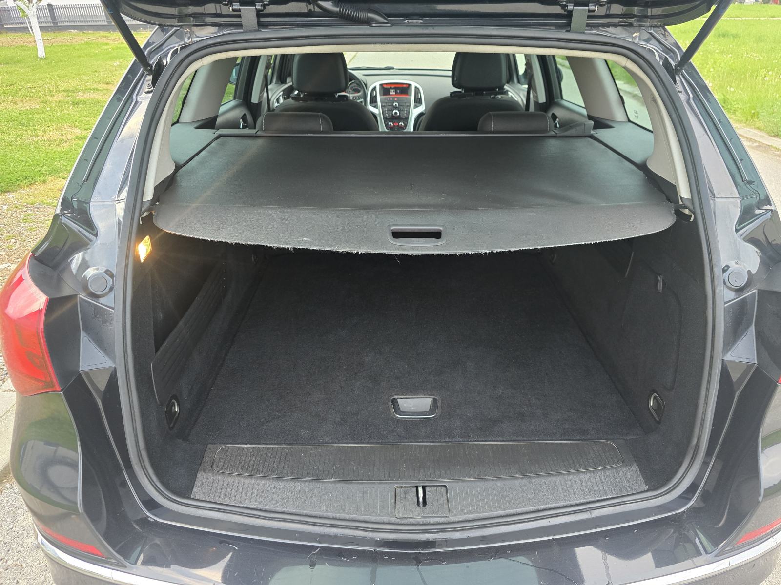 Opel Astra Karavan 1,7 CDTI-2015gd.md-NAVIGACIJA-klima,alu,kuka,KARTIC, fotografija 8