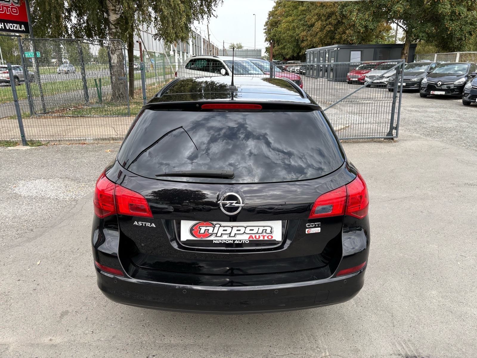 Opel Astra Karavan 1,7 CDTI KLIMA - SENZORI - AUTOKREDIT, fotografija 5