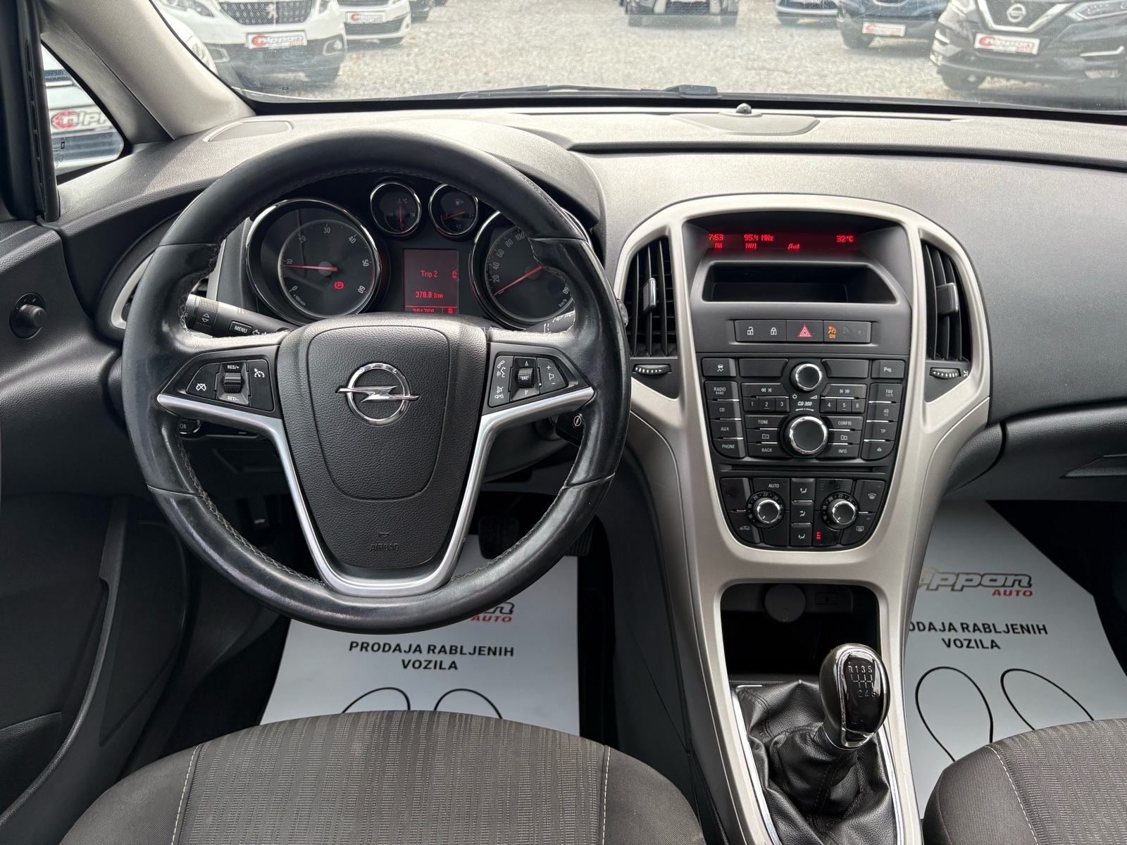 Opel Astra Karavan 1,7 CDTI KLIMA - SENZORI - AUTOKREDIT, fotografija 12