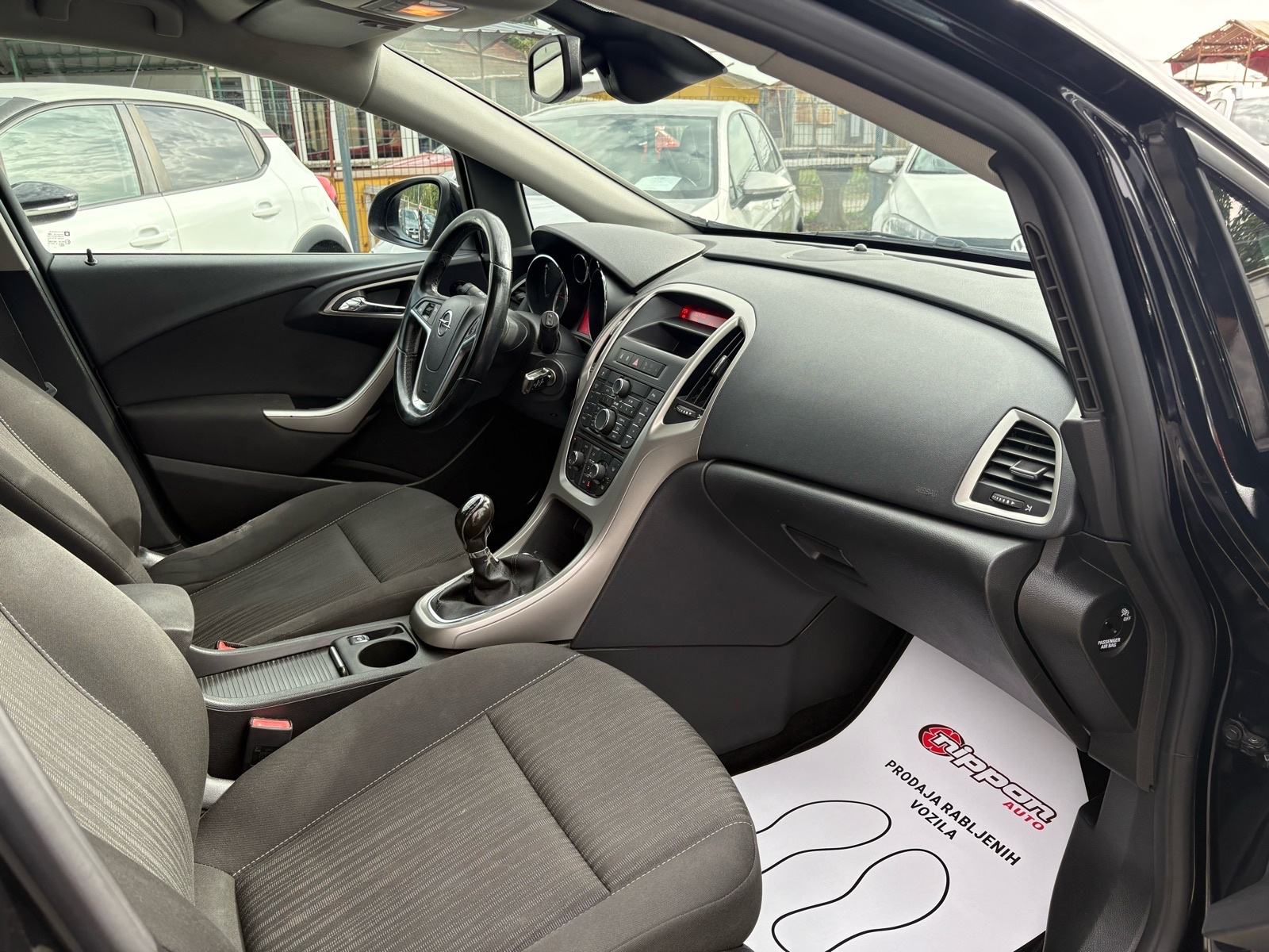 Opel Astra Karavan 1,7 CDTI KLIMA - SENZORI - AUTOKREDIT, fotografija 18