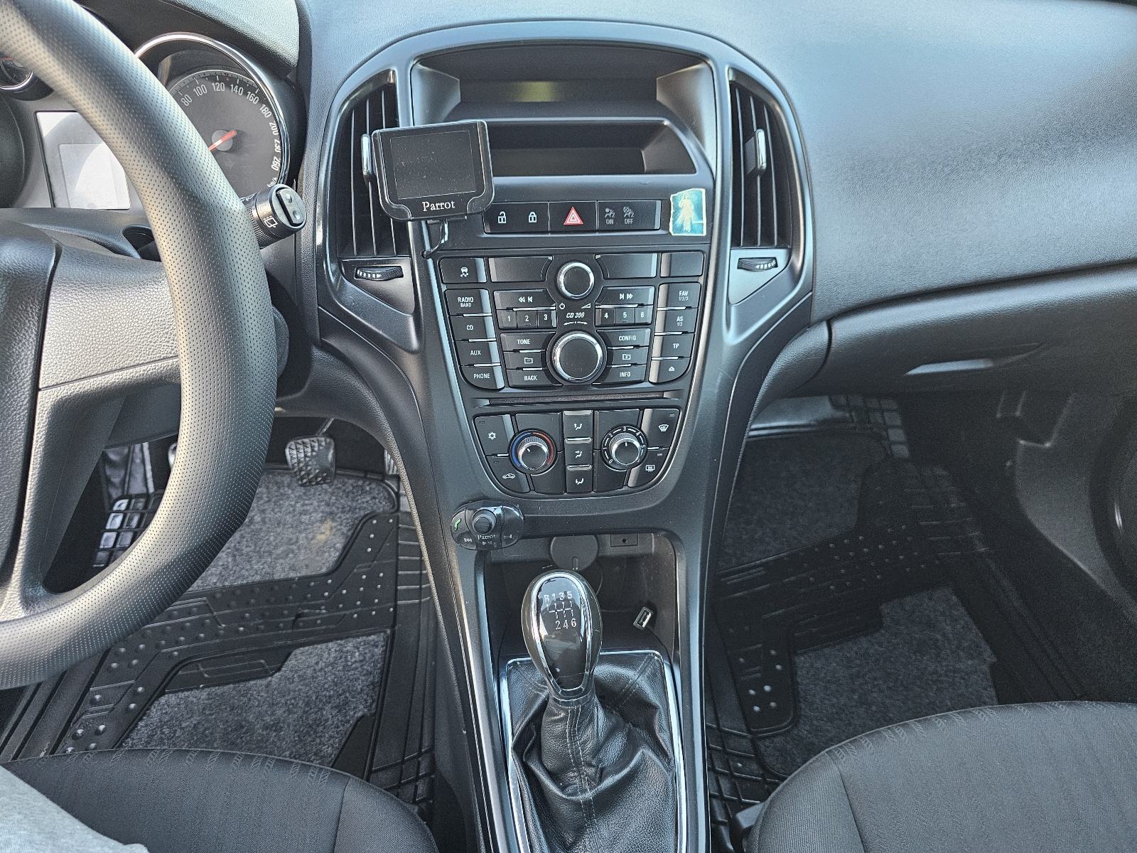 Opel Astra Karavan 1,7 CDTI ***ODLIČNO-STANJE***, fotografija 15