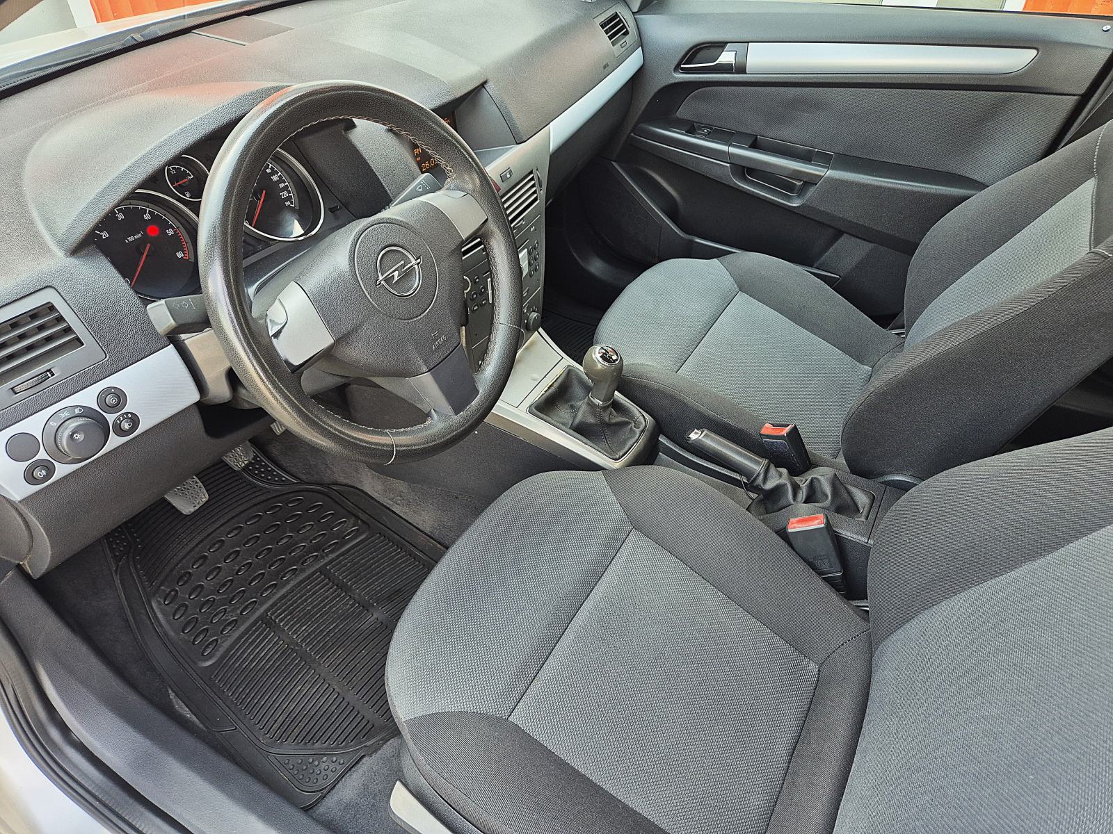 Opel Astra Karavan 1,7 CDTI**REG. DO 08 /2027 *KLIMA* N1 VOZILO*, fotografija 9