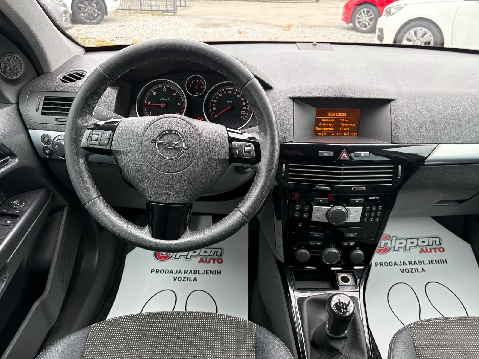 Opel Astra Karavan 1,9 CDTI REG:09/2026 - KLIMA - AUTOKREDIT, fotografija 13