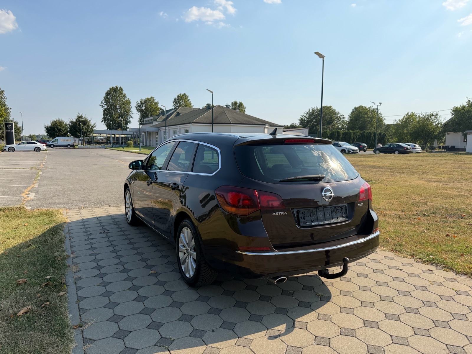 Opel Astra Karavan 2,0 CDTI, fotografija 4
