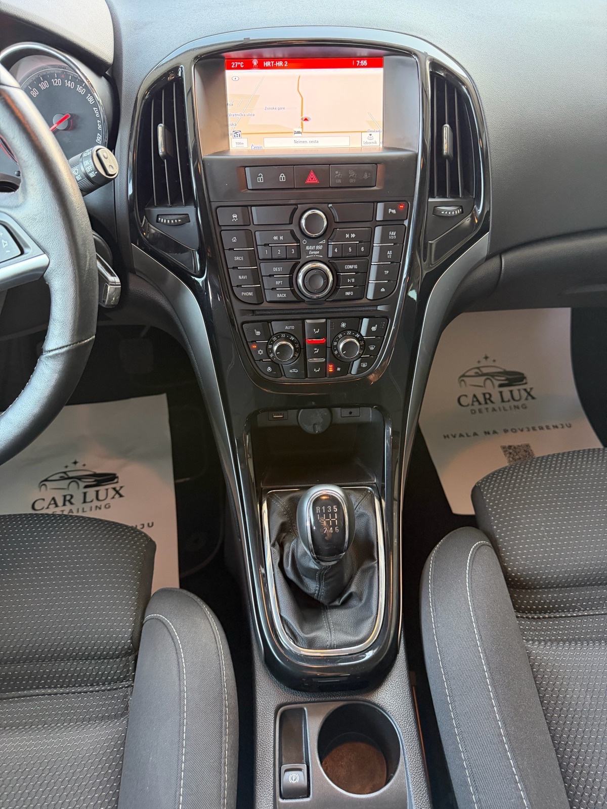 Opel Astra Karavan 2,0 CDTI, fotografija 16