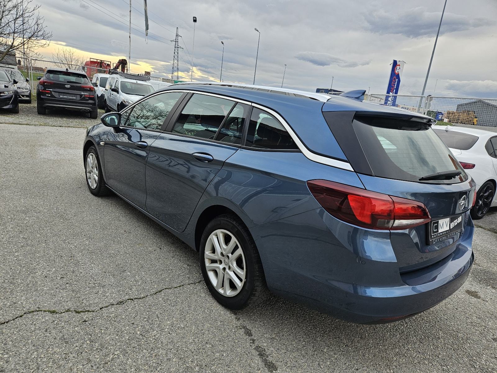 Opel Astra Karavan, fotografija 5