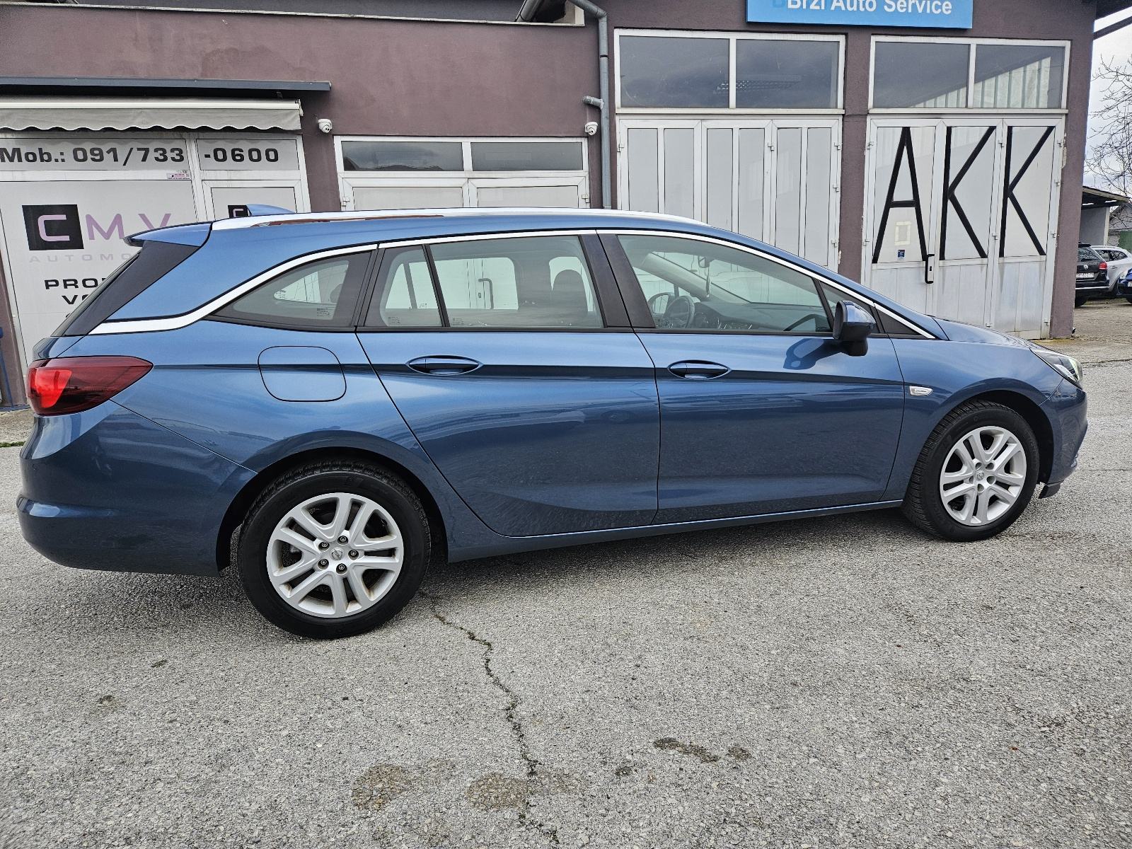 Opel Astra Karavan, fotografija 7