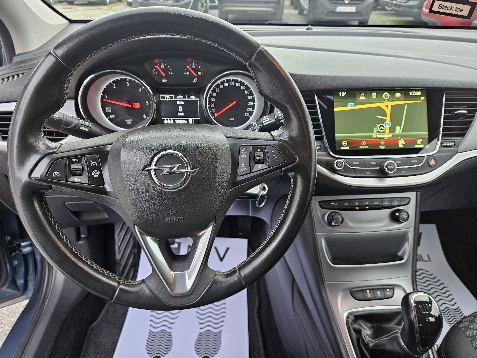 Opel Astra Karavan, fotografija 12