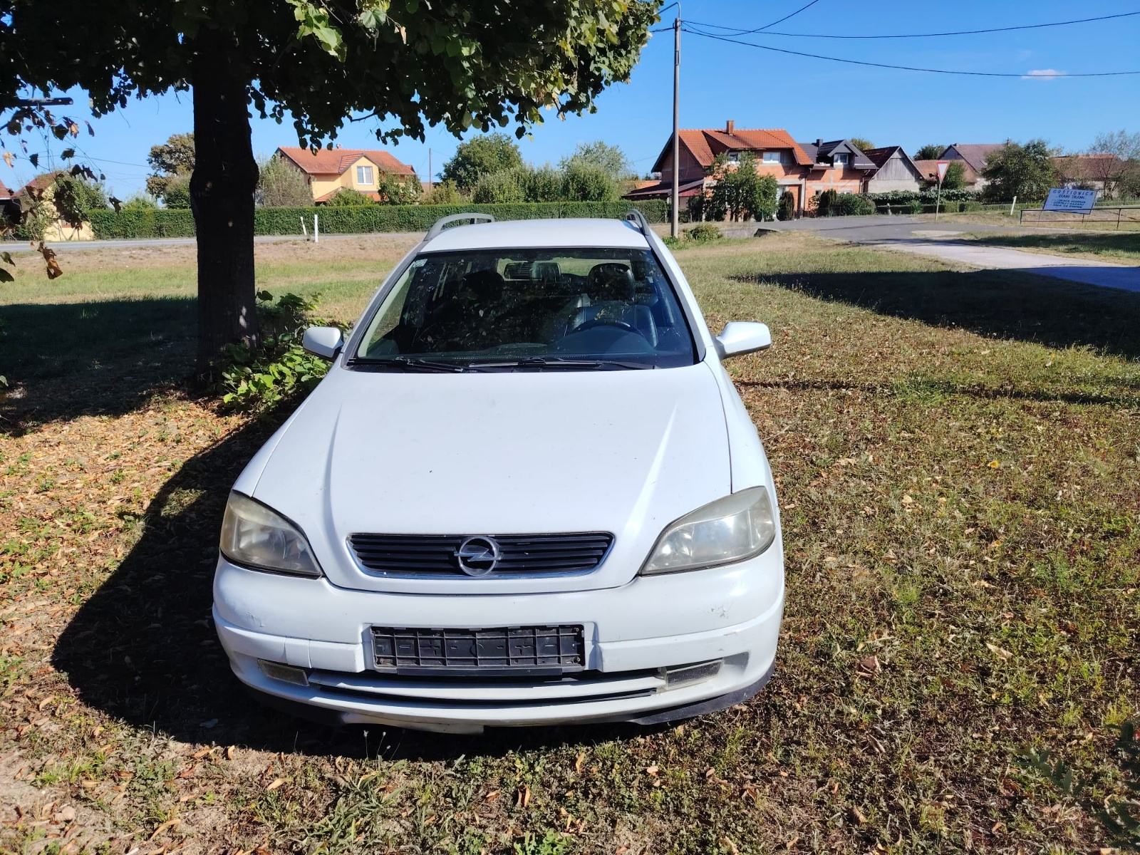 Opel Astra karavan, fotografija 6
