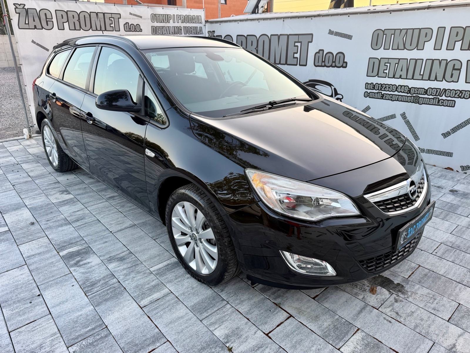 Opel Astra Karavan Sports 1,4 #HR AUTO# SERVISNA# KLIMA# KARTICE-36, fotografija 11