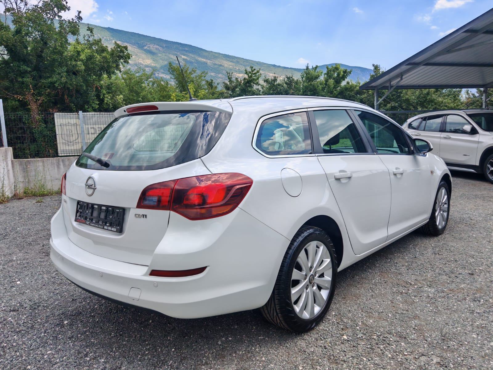 Opel Astra Sports 1,7 CDTI 125 ks COSMO oprema, servisna, KAO NOVA❗❗, fotografija 12