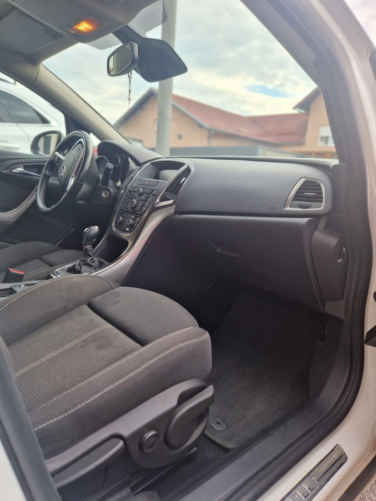 Opel Astra Karavan Sports 1,7 CDTI Sport, fotografija 4