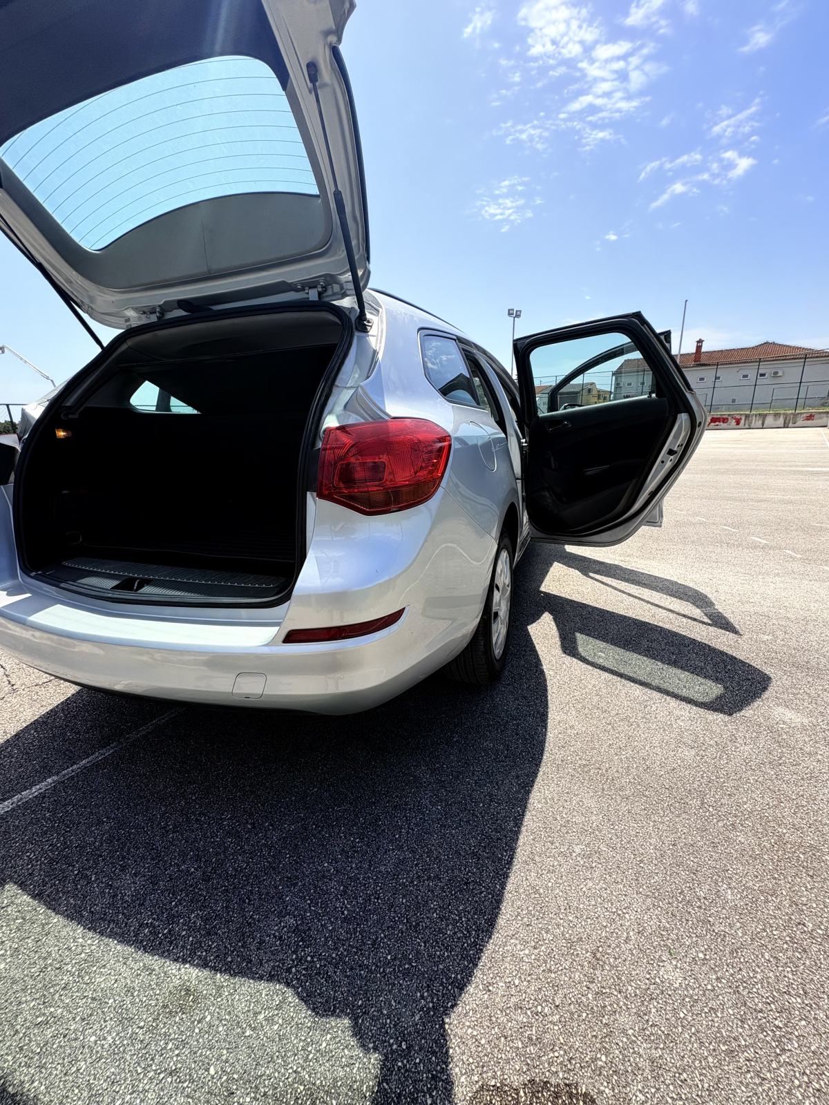 Opel Astra Karavan Sports 1,7 CDTI Sport, fotografija 6
