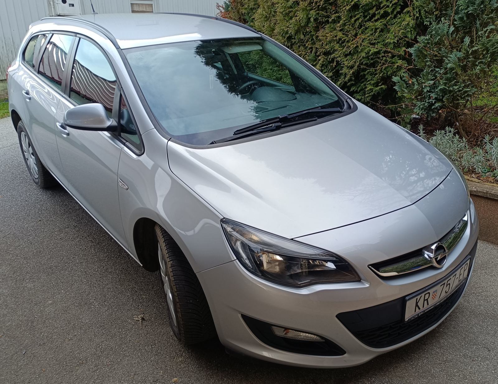 Opel Astra Karavan Sports Tourer Krapina 81 kw 1,6 CDTI Odličan! 04/27, fotografija 2